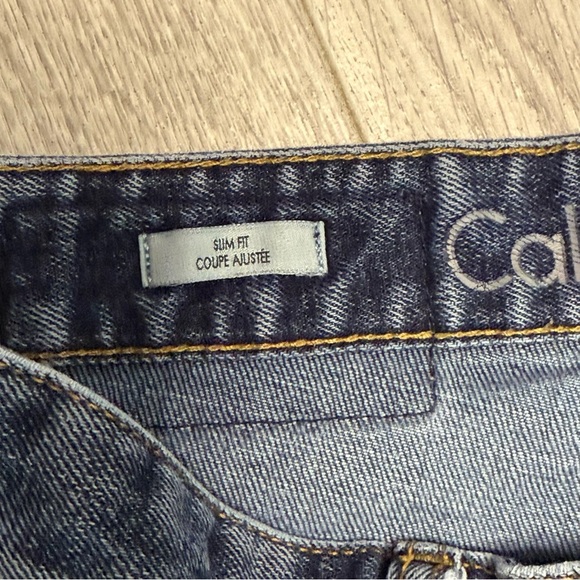 Calvin Klein Slim Fit Men's Blue Jeans - Picture 6 of 12